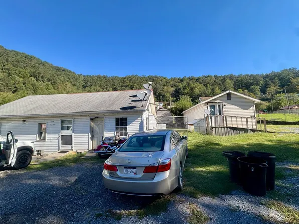 1339 Loop Seven Hwy, Davy, WV 24828