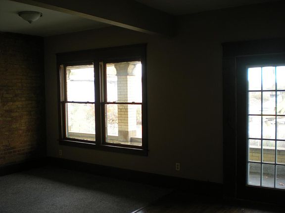 5th image of 12410 Euclid Ave