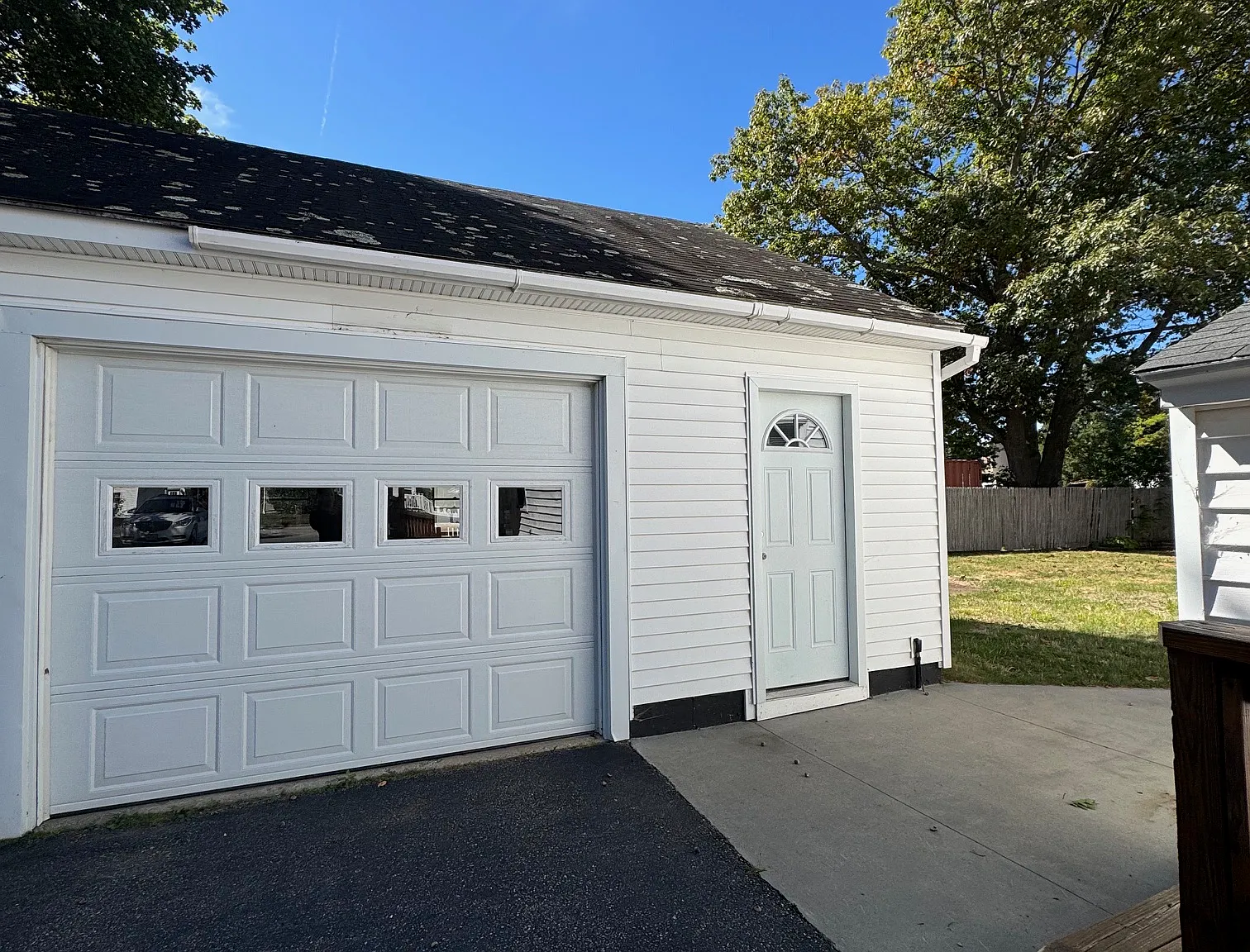 2 bed, 1250 sqft, $2,300 — Photo 4