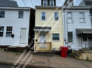 612 N 2nd St, Pottsville, PA 17901