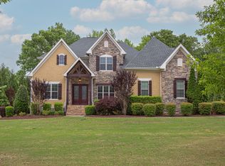 1548 Sterling Lake Dr, Wake Forest, NC 27587