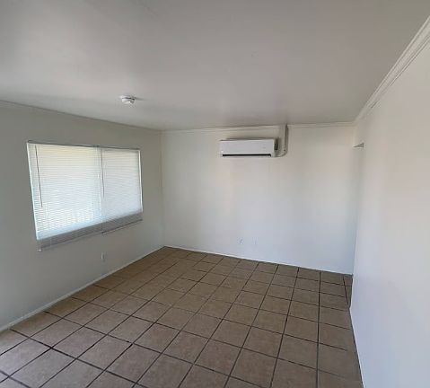 2nd image of 1-5779 Corwin Ln #A