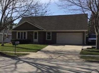 1227 Market Pl, Waukesha, WI 53189