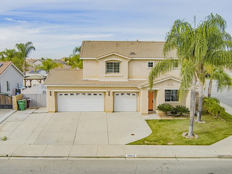 26876 Alta Mira St — Photo 3