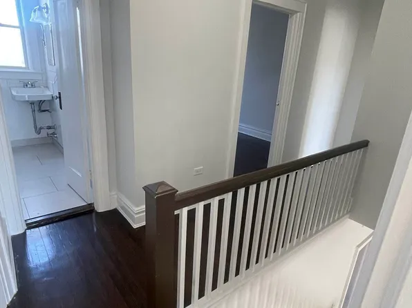 25-14 37th Street image 13 of 14