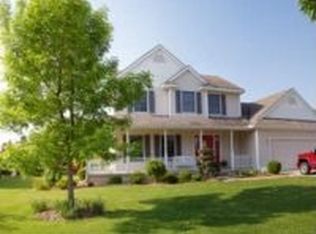 1226 Lavalle Ct, Saint Johns, MI 48879