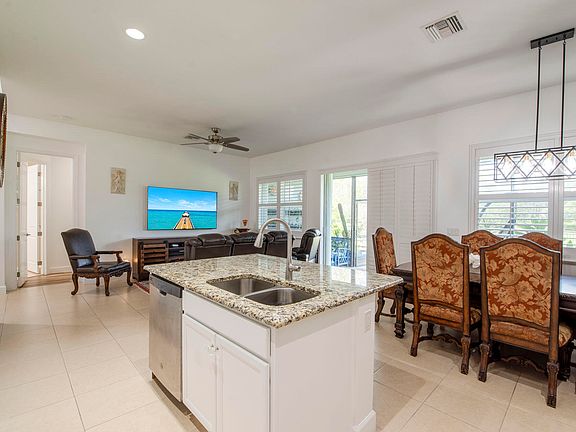 4th image of 16109 Whippoorwill Circle