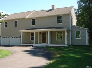 10 Maple Ave, Bethel, CT 06801