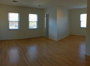 7413 Chummley Ct, Falls Church, VA 22043