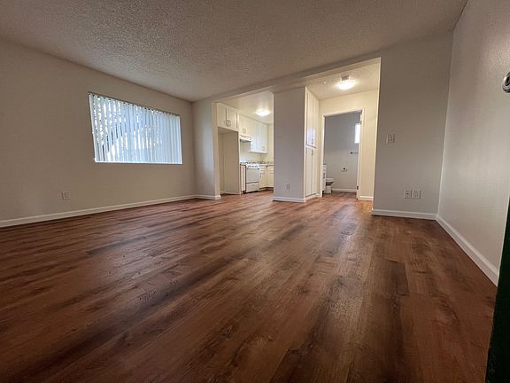 4th image of 7424 Radford Ave APT 101