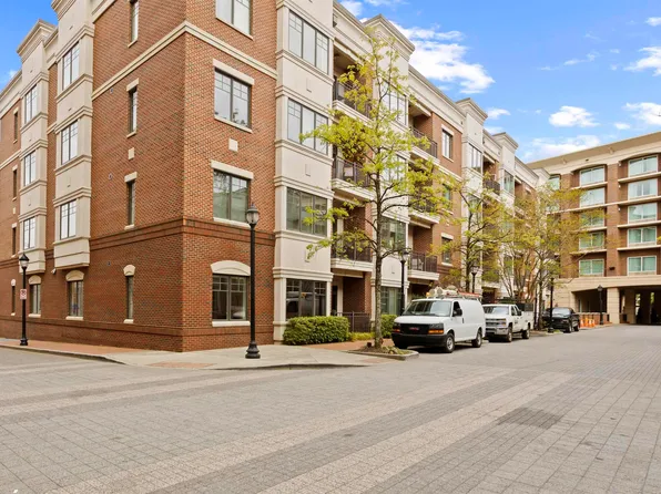 155 Riverplace Unit 109, Greenville, SC 29601