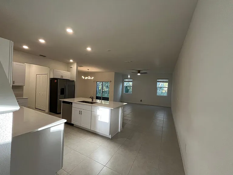 10042 Trumpet Honeysuckle Way — Photo 5