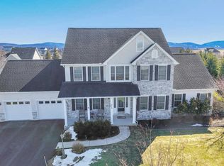 219 Shirley Ln, Boiling Springs, PA 17007