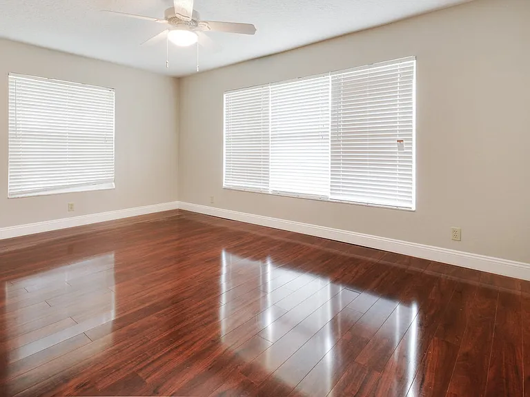 13515 Northumberland Cir — Photo 8