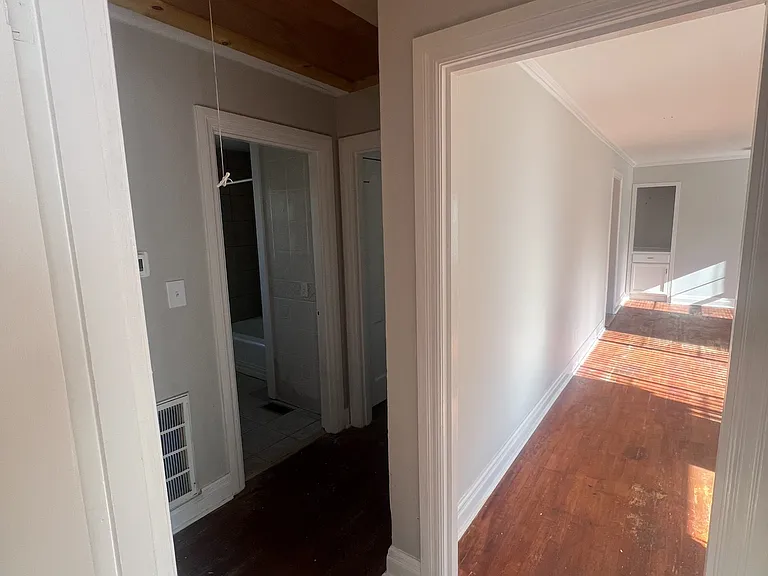 204 Greenview Dr — Photo 13