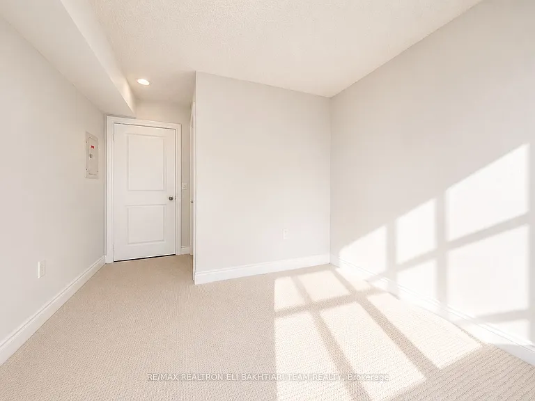 500 Doris Ave #2023 — Photo 24