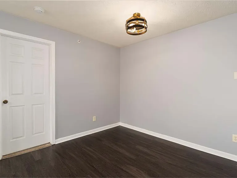 10260 Crossbow Ct #4 — Photo 14