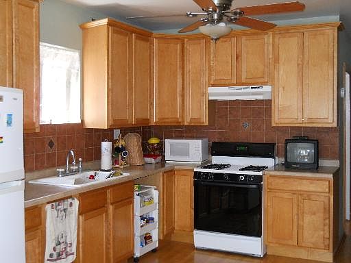 3rd image of 4929 N Menard Ave