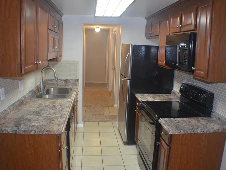 17321 E Mansfield Ave #212L — Photo 4