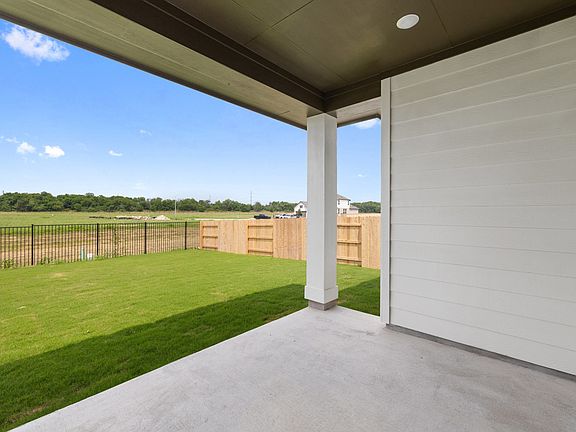 Covered Outdoor Living Space