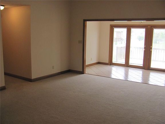 3rd image of 5385 Carnoustie Cir