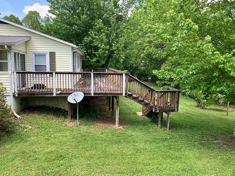 254 Countryside Dr SE — Photo 13
