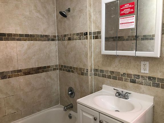 4th image of 225 Academy St #1B