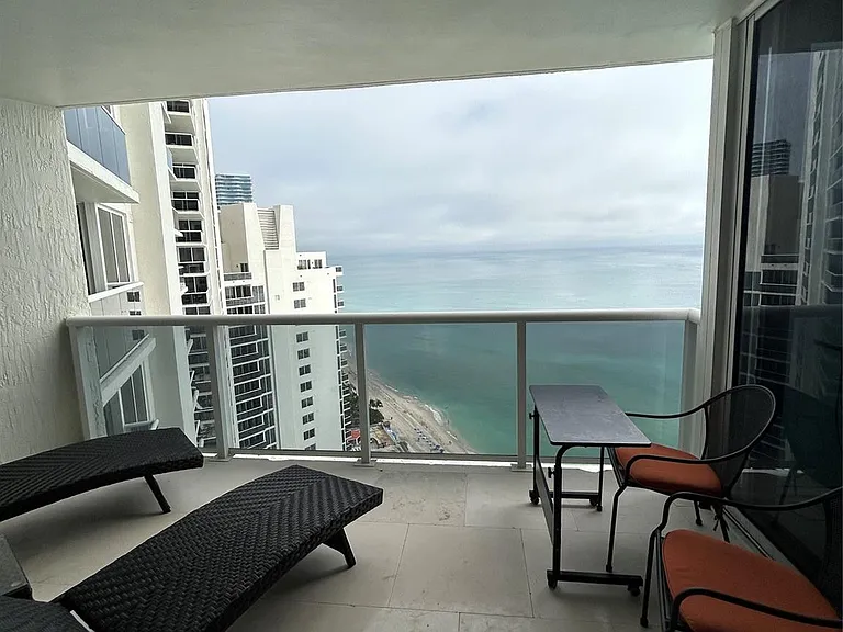 19111 Collins Ave #2807 — Photo 10