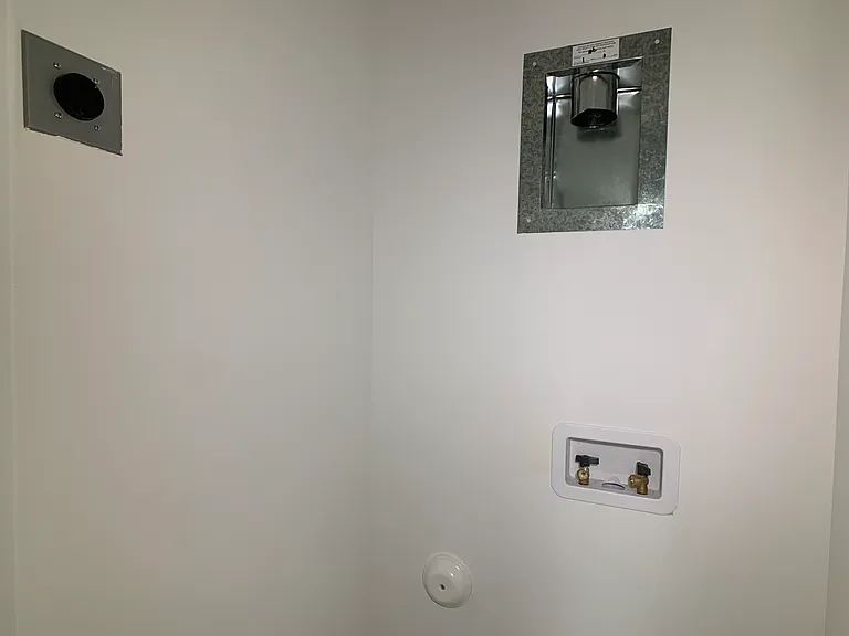 197 Diploma Dr — Photo 17