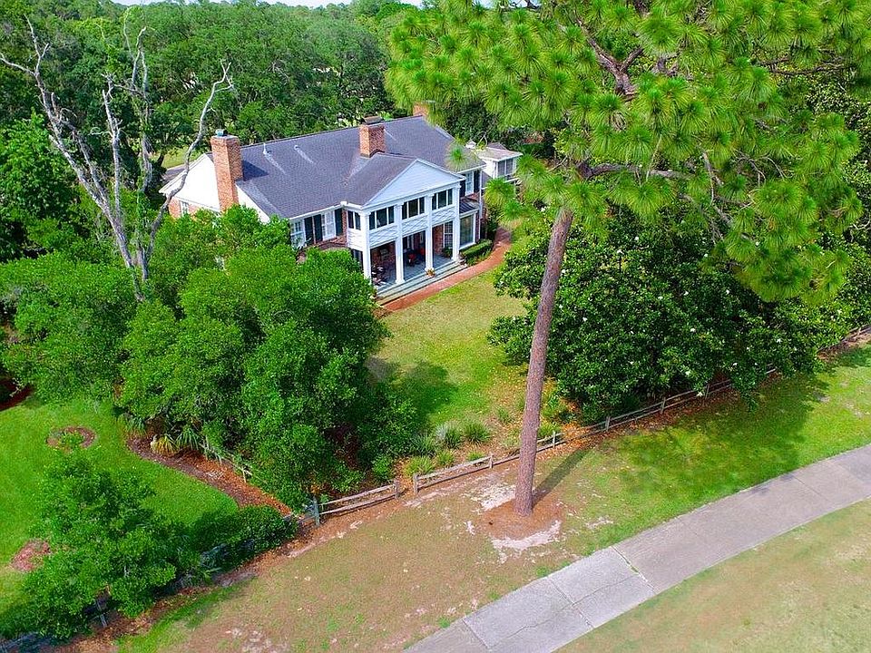 2nd image of 10120 Whippoorwill Ln