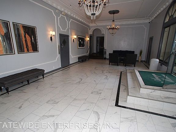 3rd image of 3835 W 8th St APT 608
