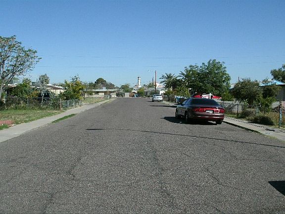4th image of 7210 N 25th Dr