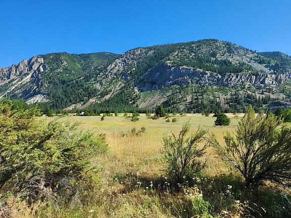 5th image of 4 Harbine Ranch Rd