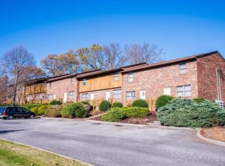 105 Mayflower Rd #26, Johnson City, TN 37601
