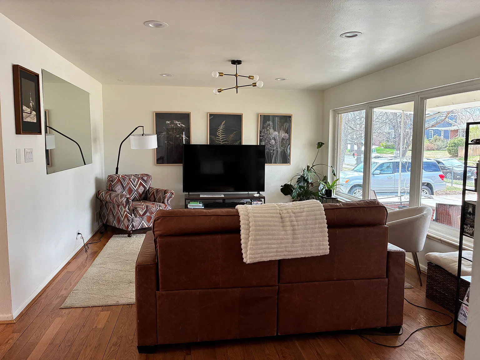 2 bed, 1200 sqft, $2,700 — Photo 4