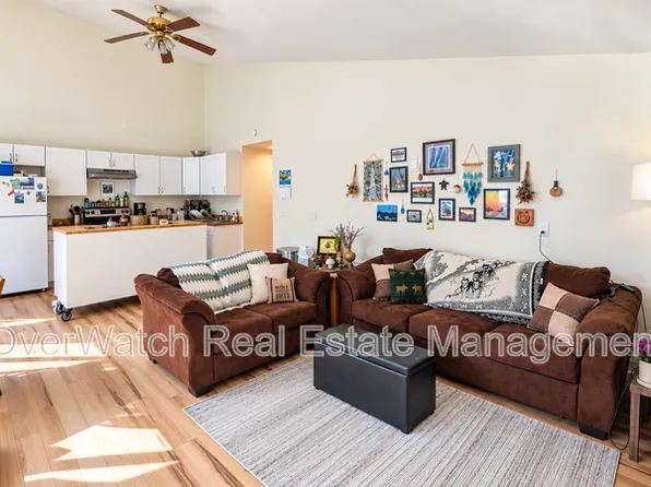 10322 Chain Of Rock St #10324, Eagle River, AK 99577