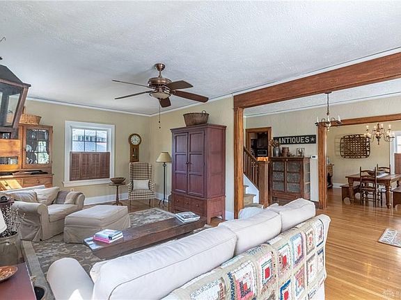4th image of 11 Greenmount Blvd