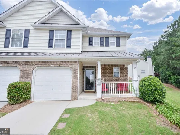 417 Red Coat Ln, Woodstock, GA 30188
