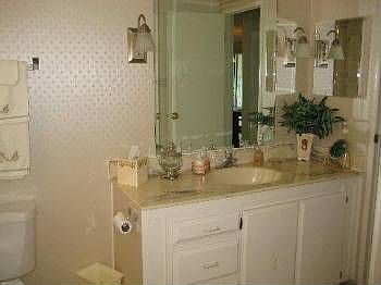 1st image of 406 NE Jade Cir