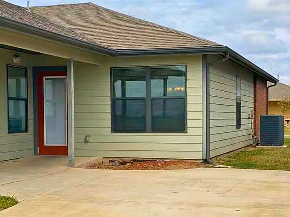 3rd image of 2400 N Solis Rd #35
