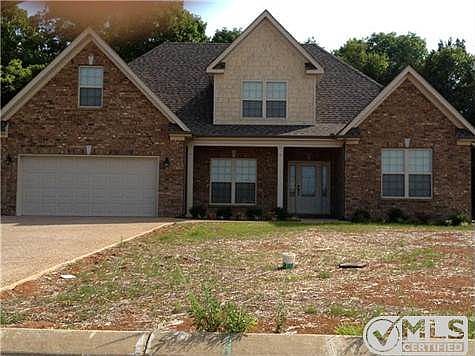 2nd image of 324 Burton Farms Dr