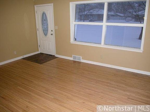 3rd image of 7208 Chicago Avenue