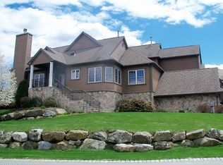 40 Havenhill Rd, Hamburg, NJ 07419