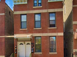 940 W 31st Pl APT 2R, Chicago, IL 60608
