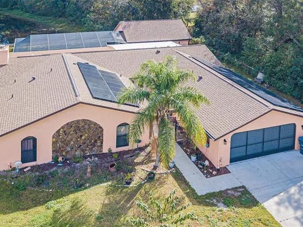 2456 Danforth Rd, Spring Hill, FL 34608
