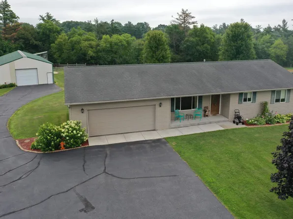 S1518 Wegner Rd, La Valle, WI 53941