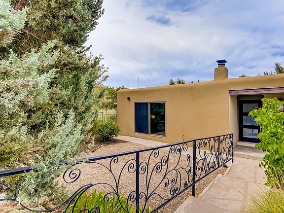 2nd image of 1614 Salvador Pl