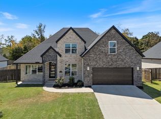 1541 Bristol Ln, Centerton, AR 72719