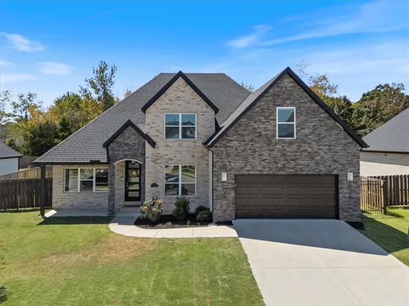 1541 Bristol Ln, Centerton, AR 72719