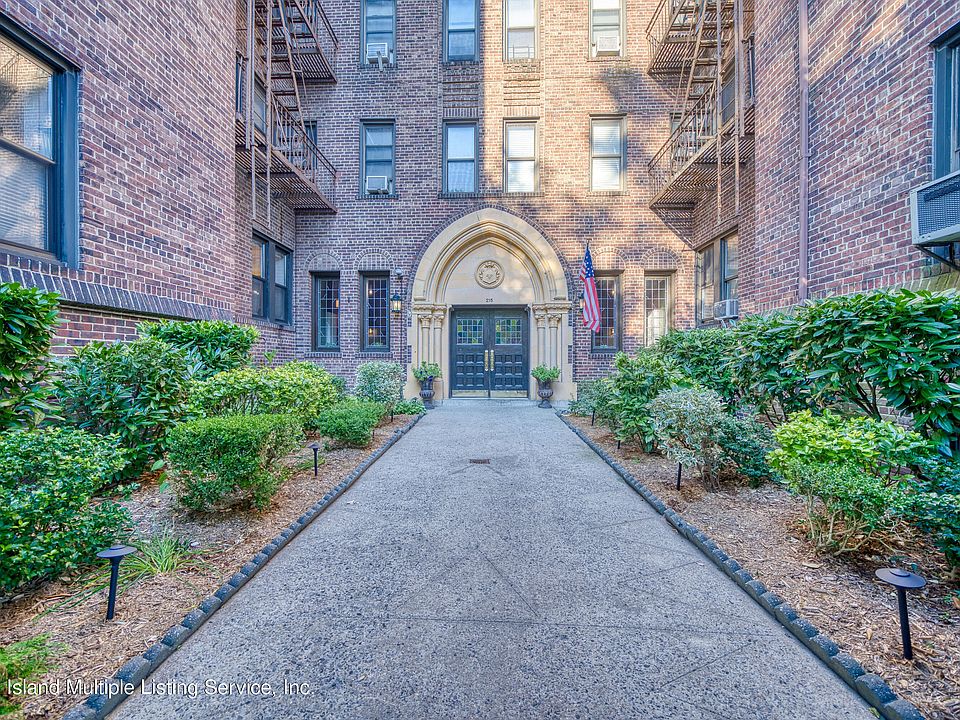 1st image of 215 Hart Blvd APT 3L
